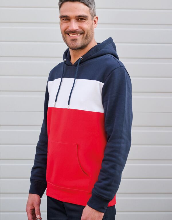 Kariban tricolore Thumbnail