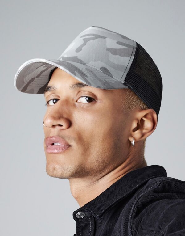 Beechfield Camo Snapback Trucker Thumbnail